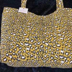 Styling Black and Gold Leopard Canvas Tote Zip Closure